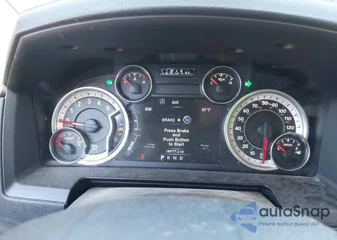 2015 Ram 1500 Laramie z USA, uszkodzony, nr VIN 1C6RR7NM4FS567981